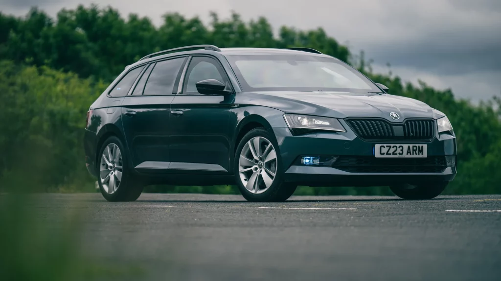 Skoda Superb blindado