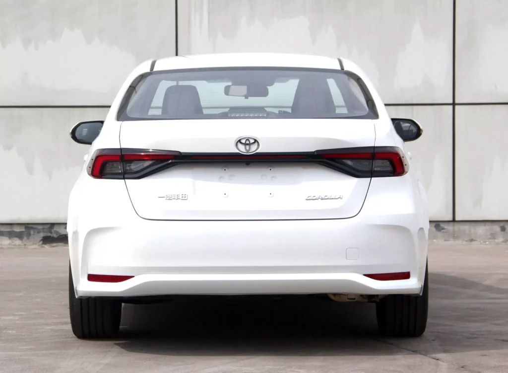 Toyota apuesta por el estilo Prius para renovar su Corolla en China 9 Motor16 TOYOTA COROLLA FACELIFT CHINA 6 Motor16