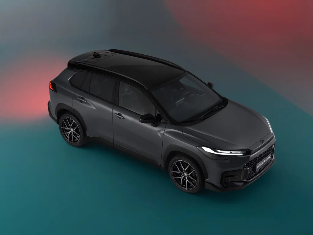 El Toyota Corolla Cross 2025 ya tiene precios. Y sigue siendo caro 7 Motor16 Toyota Corolla Cross 2025 5 Motor16