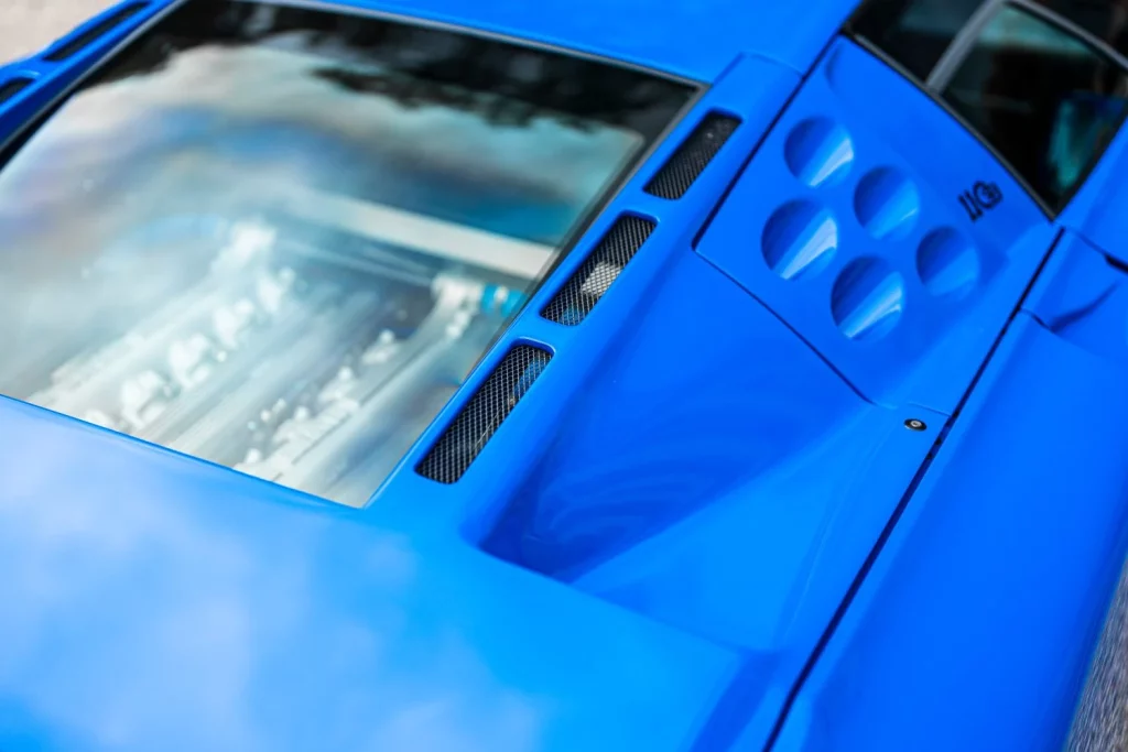 Este Bugatti EB110 America “nos cuenta” su historia 15 Motor16 Este Bugatti EB110 America “nos cuenta” su historia