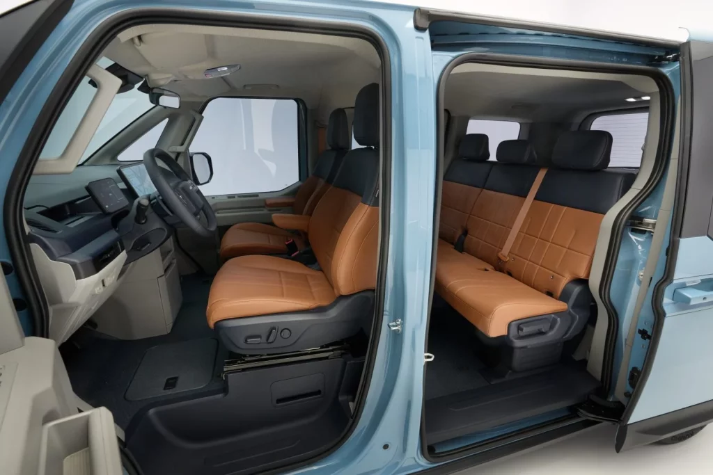 kia-pv5-passenger-frost-blue-int-studio-static-highres-003