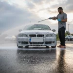Lavar el coche te perjudica la salud si lo haces de esta manera, ¿lo sabías?