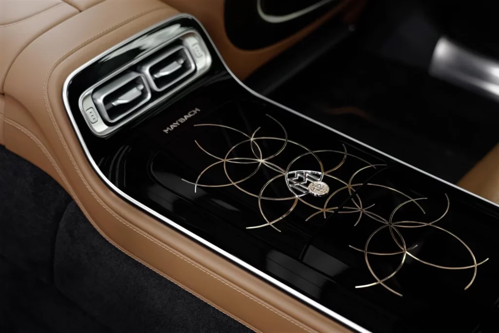 Se llama Mercedes-Maybach V12 Edition, habrá sólo 50 unidades y llevará oro de 24 quilates