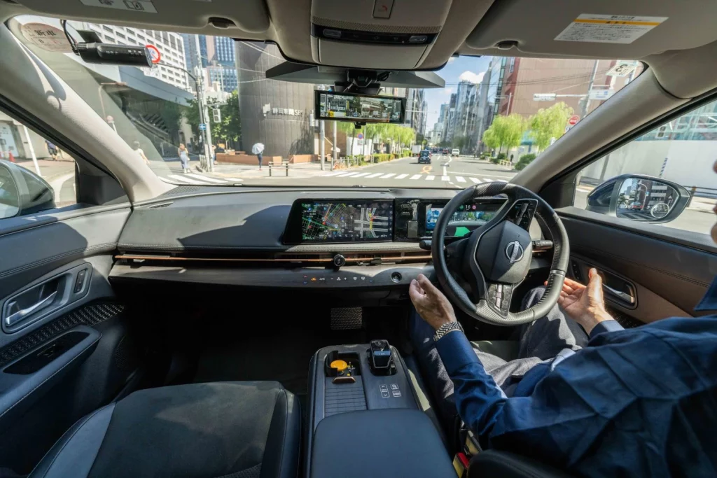 El nuevo ProPILOT III con IA de Nissan promete conducir tan bien como tú… o mejor
