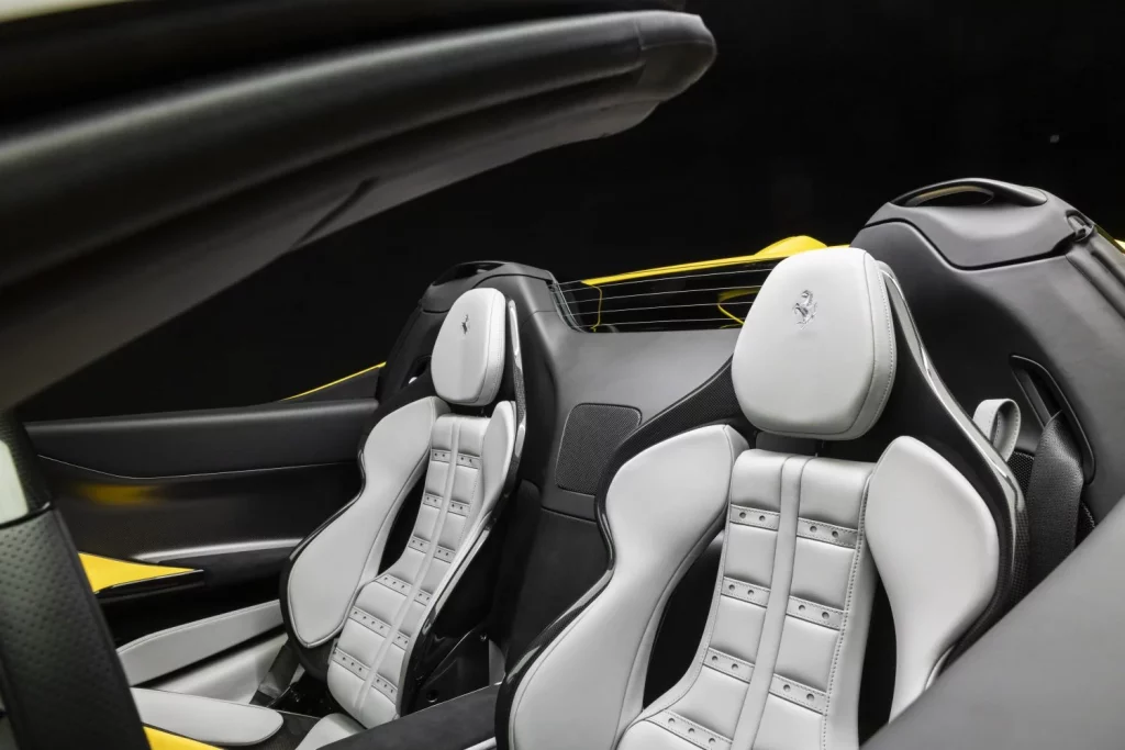 Ferrari 849 Testarossa: Vuelve un nombre legendario con dos carrocerías y 1.050 CV 50 Motor16 nuevo ferrari 849 Testarossa Spider 2026 1 Motor16