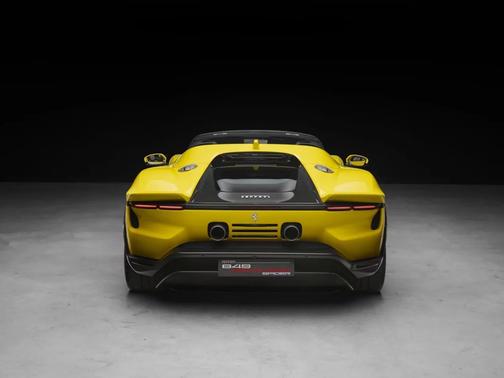 Ferrari 849 Testarossa: Vuelve un nombre legendario con dos carrocerías y 1.050 CV 40 Motor16 Ferrari 849 Testarossa: Vuelve un nombre legendario con dos carrocerías y 1.050 CV