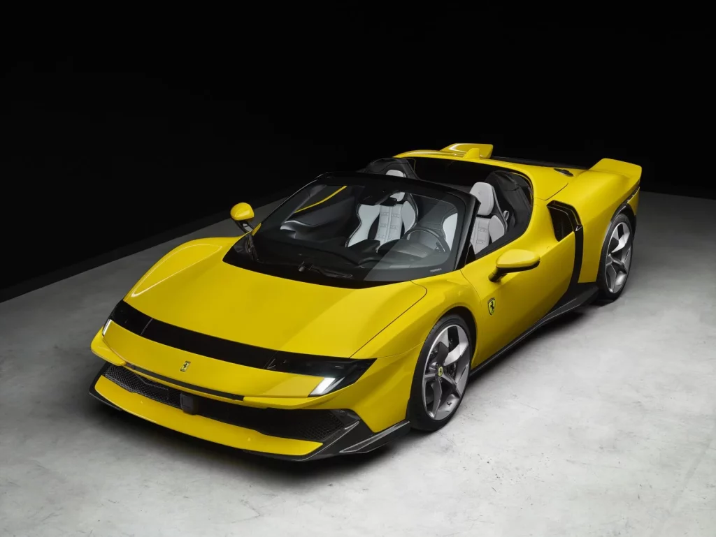 Ferrari 849 Testarossa: Vuelve un nombre legendario con dos carrocerías y 1.050 CV 41 Motor16 Ferrari 849 Testarossa: Vuelve un nombre legendario con dos carrocerías y 1.050 CV