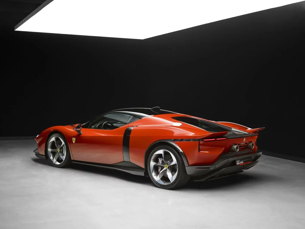 Ferrari 849 Testarossa: Vuelve un nombre legendario con dos carrocerías y 1.050 CV 13 Motor16 nuevo ferrari 849 Testarossa coupe 2026 20 Motor16