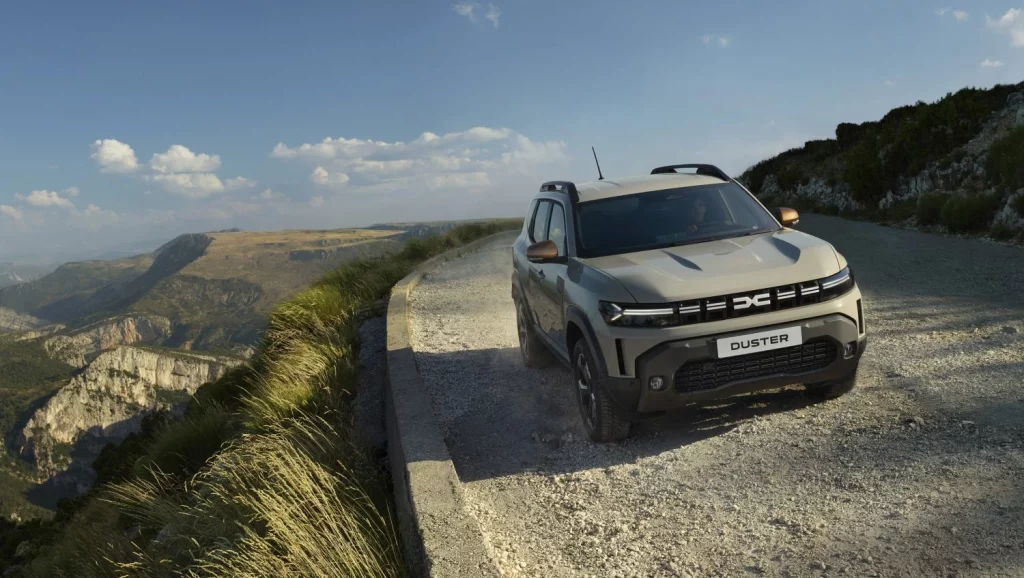 El Dacia Duster 2026 estrena un motor híbrido más potente y eficiente 3 Motor16 El Dacia Duster 2026 estrena un motor híbrido más potente y eficiente