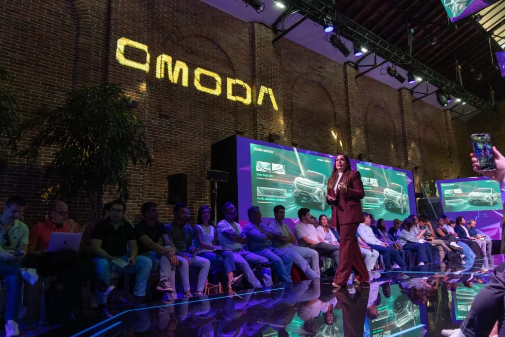 Omoda 7 SHS: El SUV híbrido enchufable presume de sus 1.200 km de autonomía 6 Motor16 Omoda 7 SHS: El SUV híbrido enchufable presume de sus 1.200 km de autonomía