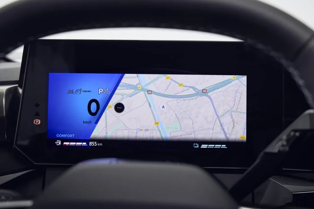 La sexta generación del Renault Clio crece en tamaño y ofrece 1.000 km de autonomía 22 Motor16 La sexta generación del Renault Clio crece en tamaño y ofrece 1.000 km de autonomía