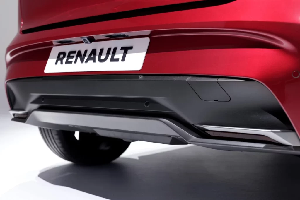 La sexta generación del Renault Clio crece en tamaño y ofrece 1.000 km de autonomía 45 Motor16 nuevo renault clio esprit alpine rojo 2026 23 Motor16