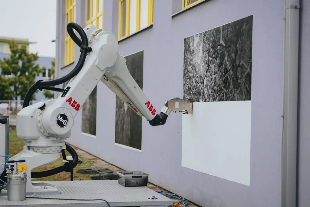 robot skoda pintor pintura arte abb ppg 12 Motor16