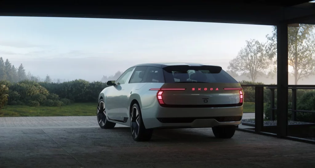 Škoda Vision O anticipa el futuro eléctrico del Octavia Combi con diseño revolucionario y tecnología autónoma