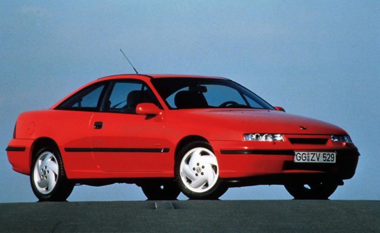 Opel Calibra. 25 años de vida