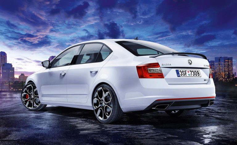 Skoda Octavia RS 230. El Octavia más rápido de la historia