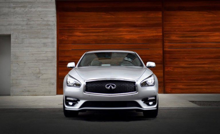 Infiniti Q70. Aterriza en nuestro mercado con nuevos motores