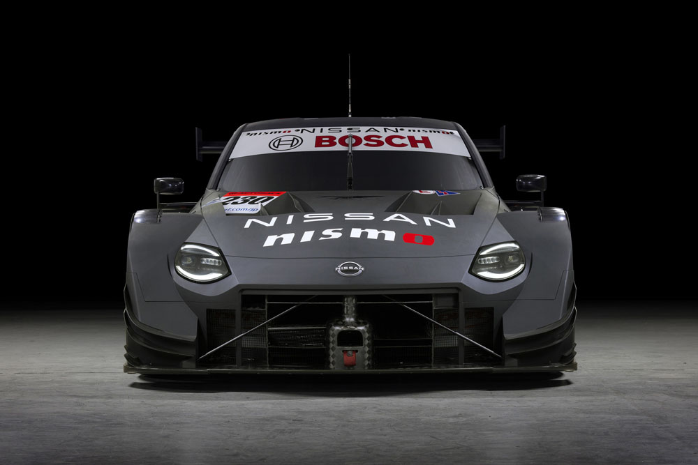 2022 Nissan Z Nismo 13 Motor16