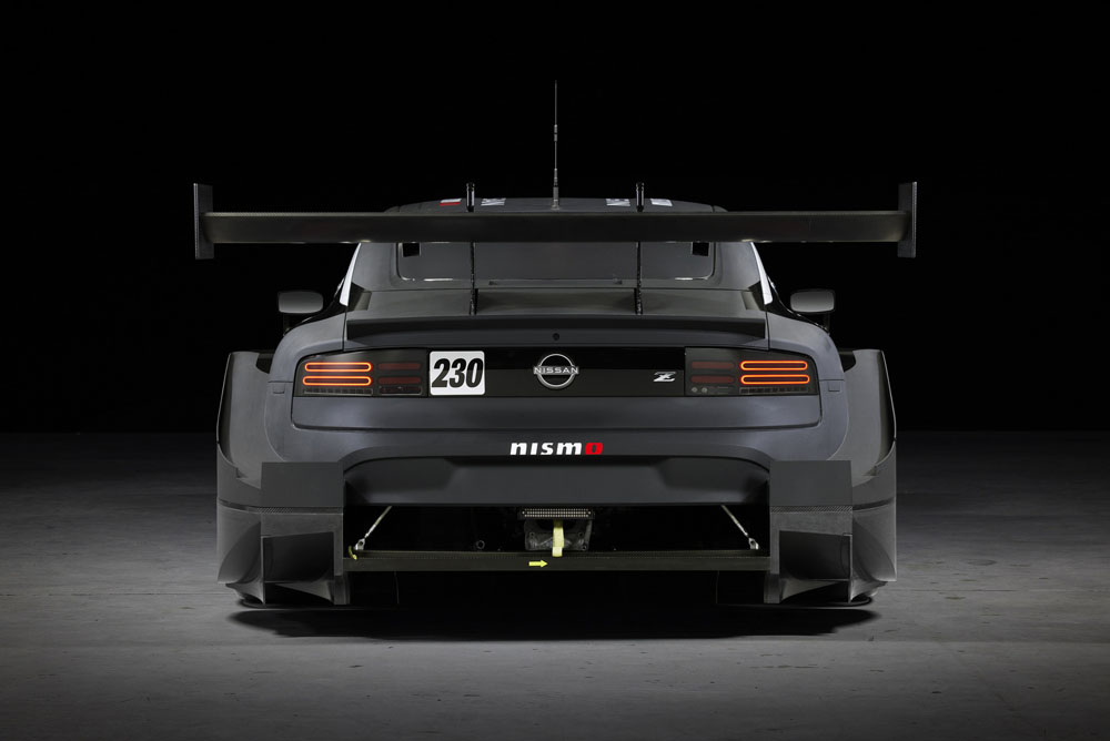 2022 Nissan Z Nismo 14 Motor16