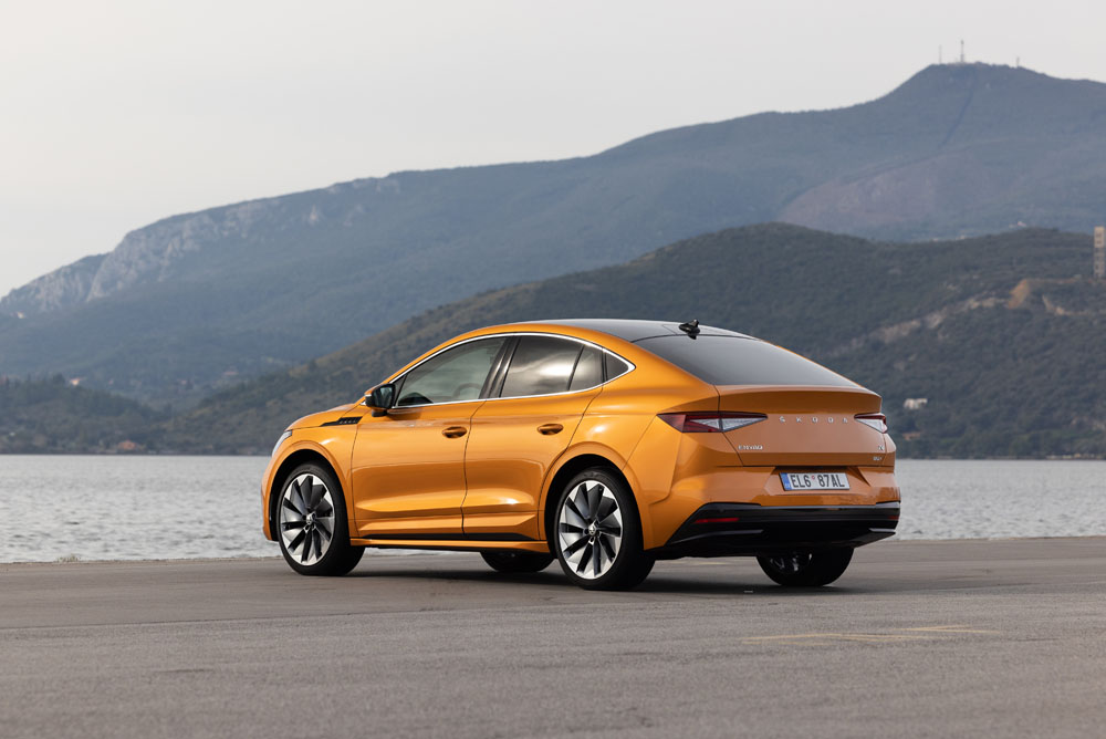 2022 Skoda Enyaq Coupe iV 44 Motor16