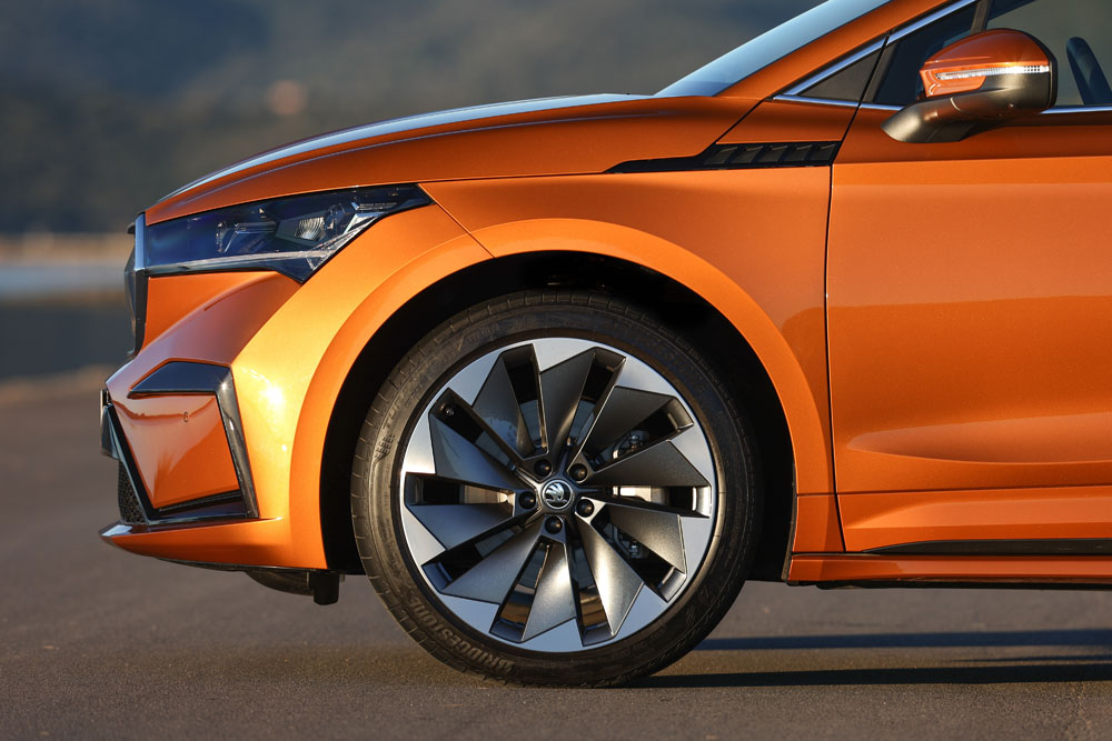2022 Skoda Enyaq Coupe iV 53 Motor16