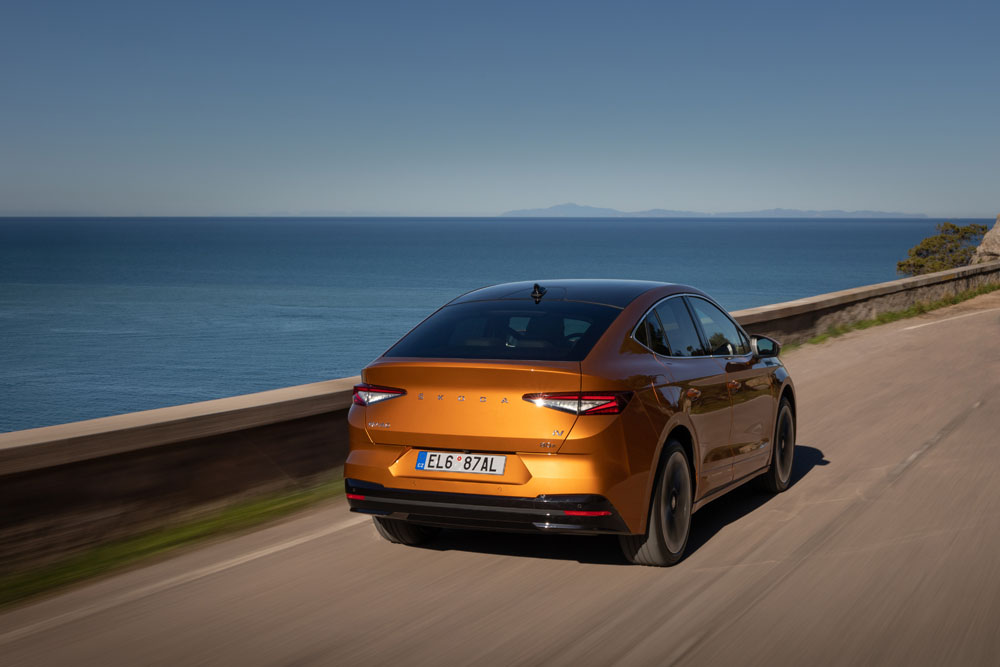 2022 Skoda Enyaq Coupe iV 59 Motor16