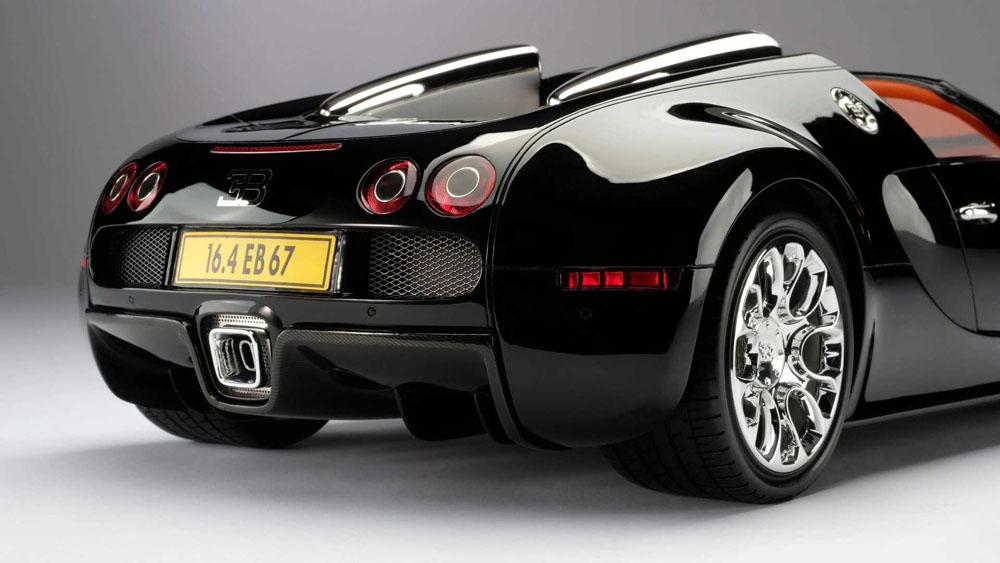 2022 amalgam bugatti veyron grand sport 15 Motor16