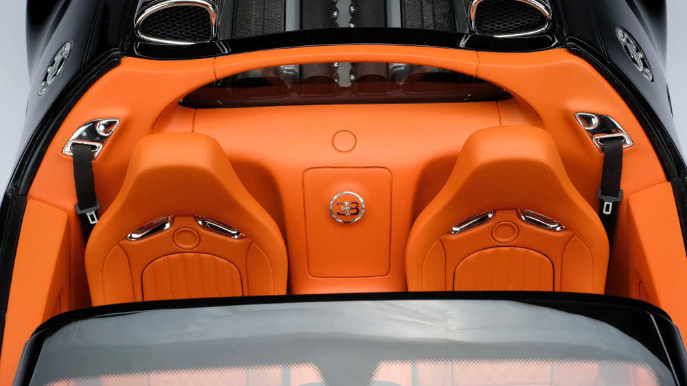 2022 amalgam bugatti veyron grand sport 19 Motor16