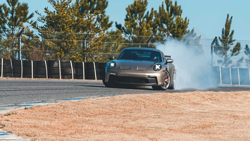 2022 porsche 911 gt3 paint to sample 17 Motor16
