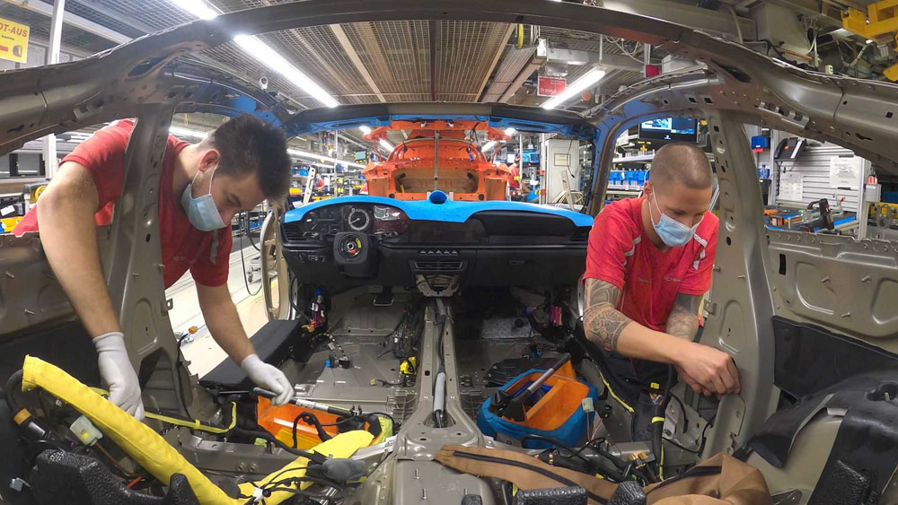 2022 porsche 911 gt3 paint to sample 30 Motor16