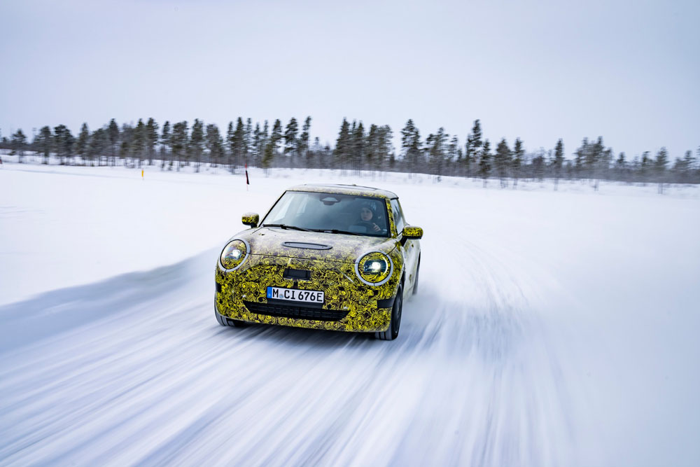 2023 Mini 3 Door 3 Motor16