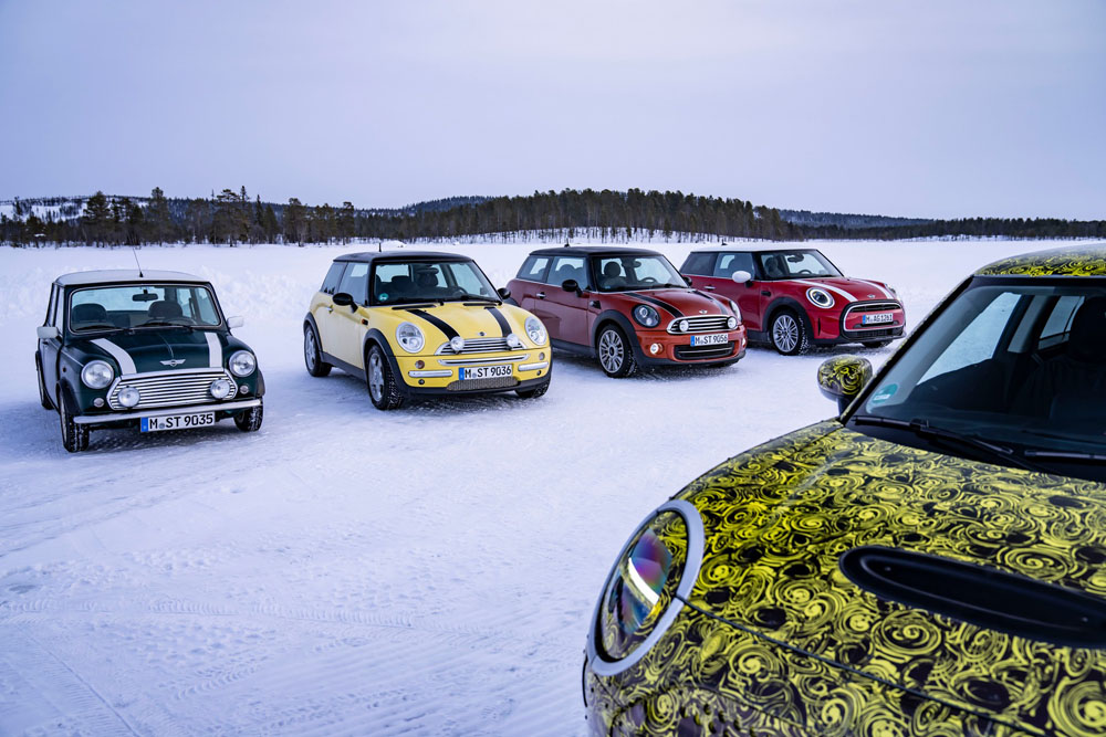 2023 Mini 3 Door 32 Motor16