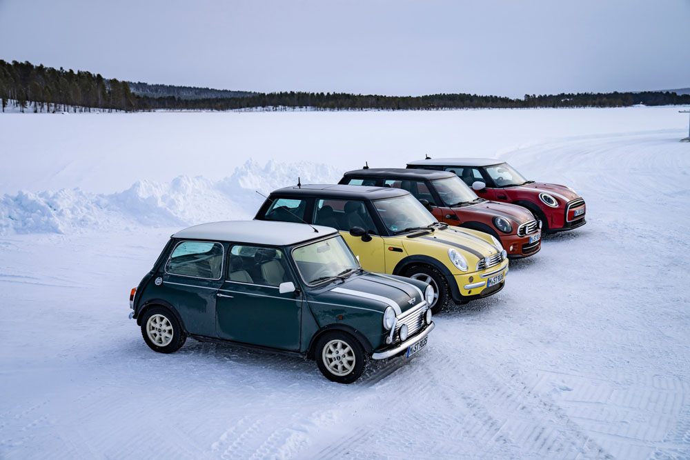 2023 Mini 3 Door 36 Motor16