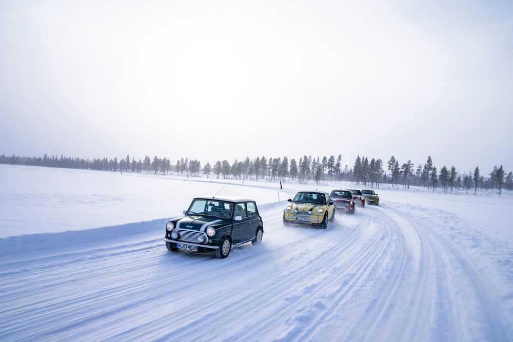 2023 Mini 3 Door 47 Motor16