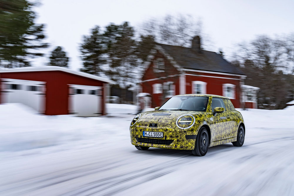 2023 Mini 3 Door 51 Motor16