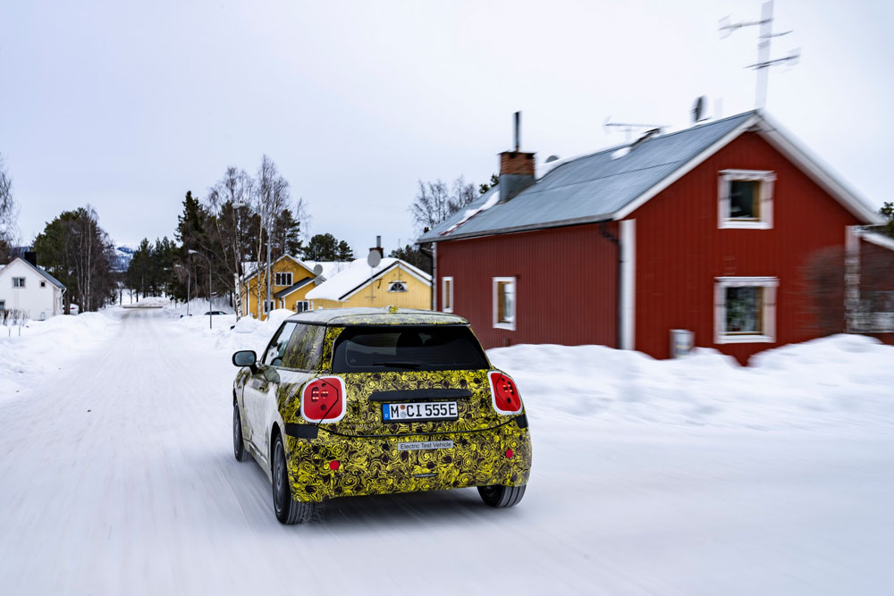 2023 Mini 3 Door 52 Motor16