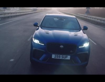 El salvaje Jaguar F-Pace SVR se renueva