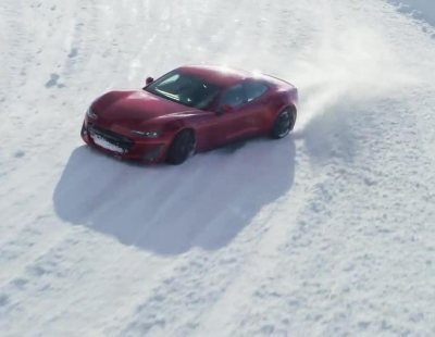 Así de impresionante es el Drako GTE, una berlina eléctrica con 1.200 CV de potencia