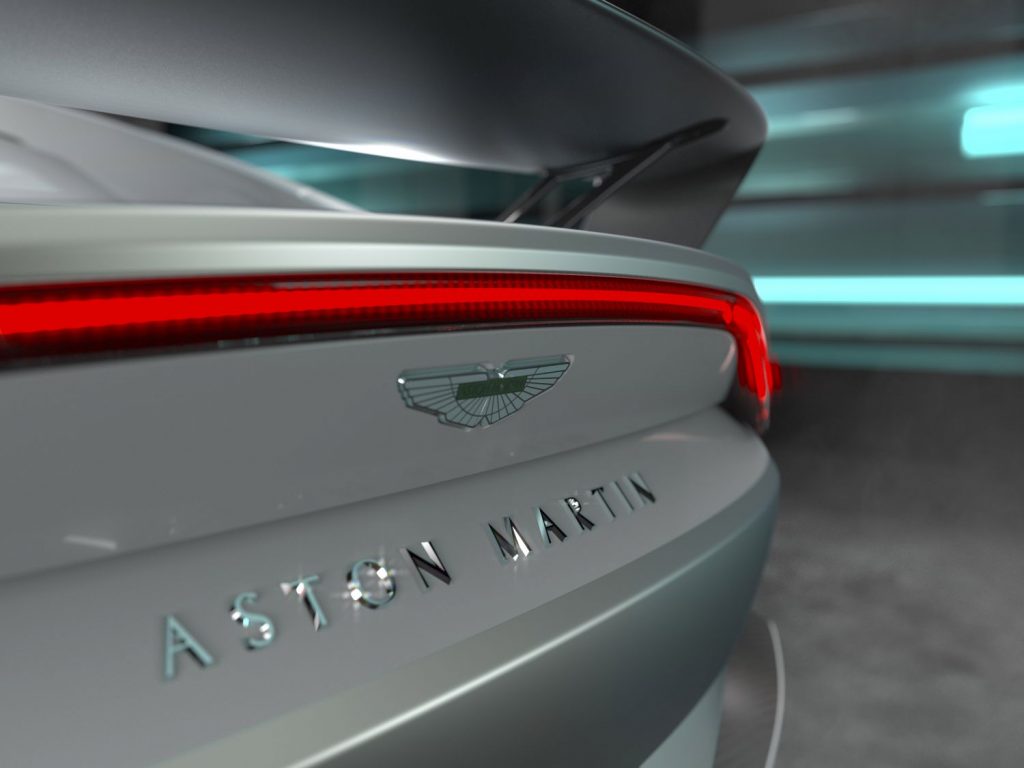 Aston Martin V12 Vantage 8 Motor16