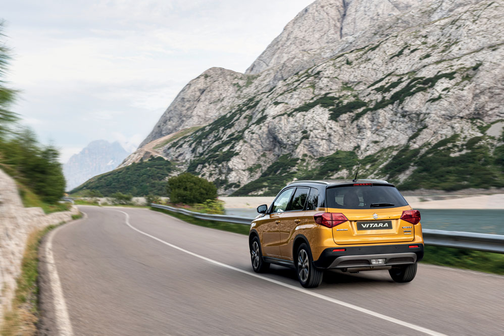 Suzuki Vitara Strong Hybrid 2022 5 Motor16