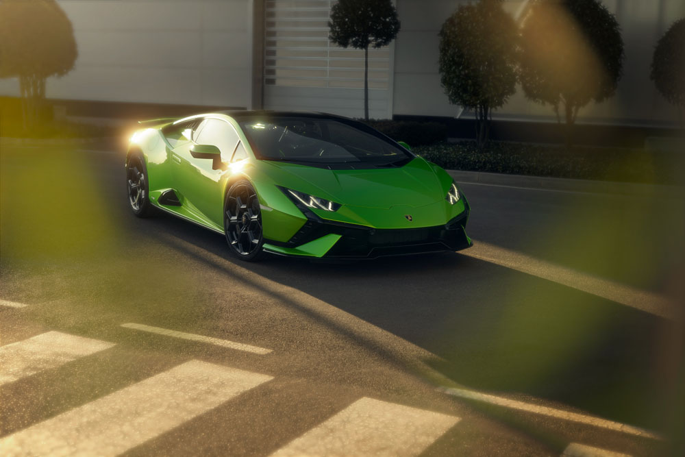 2022 lamborghini huracan tecnica 26 Motor16