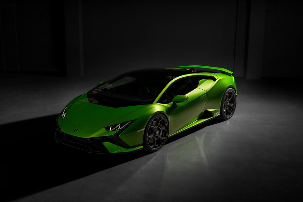 2022 lamborghini huracan tecnica 3 Motor16