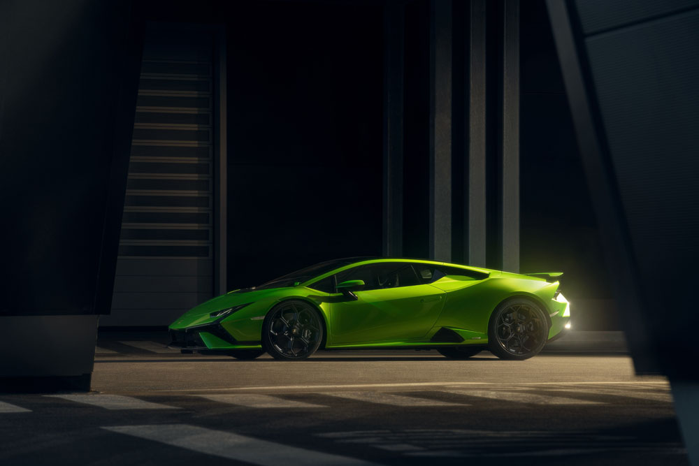 2022 lamborghini huracan tecnica 30 Motor16