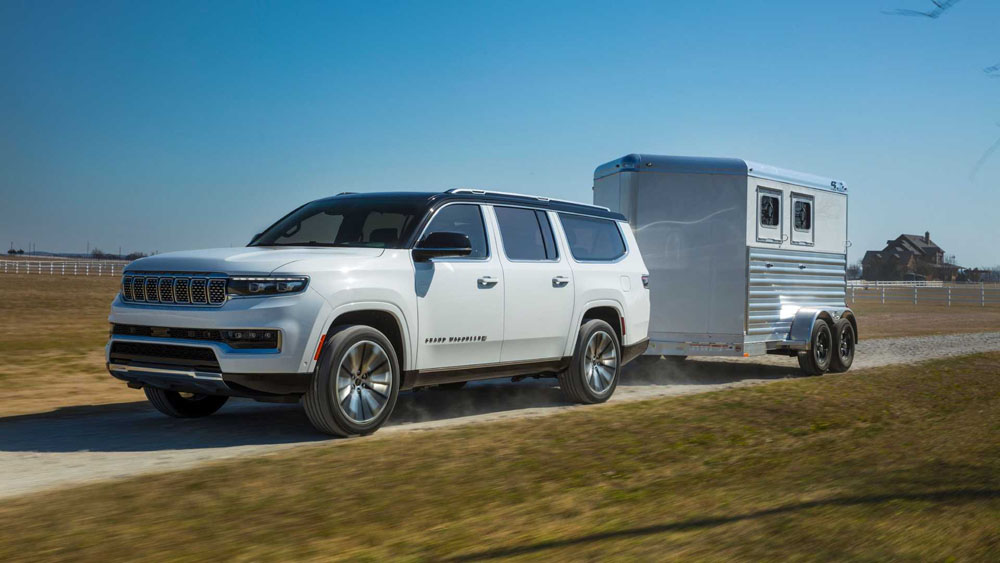2023 jeep wagoneer l 23 1 Motor16