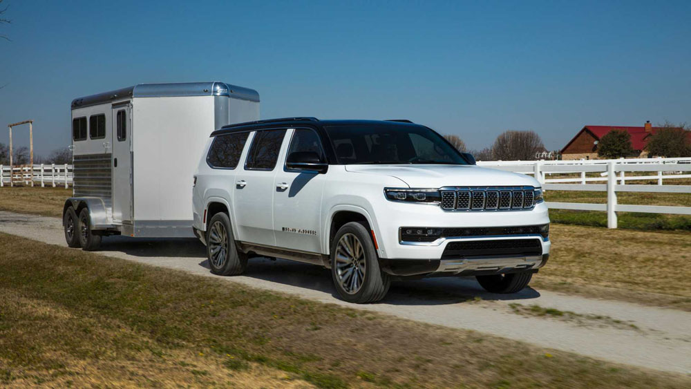 2023 jeep wagoneer l 27 Motor16