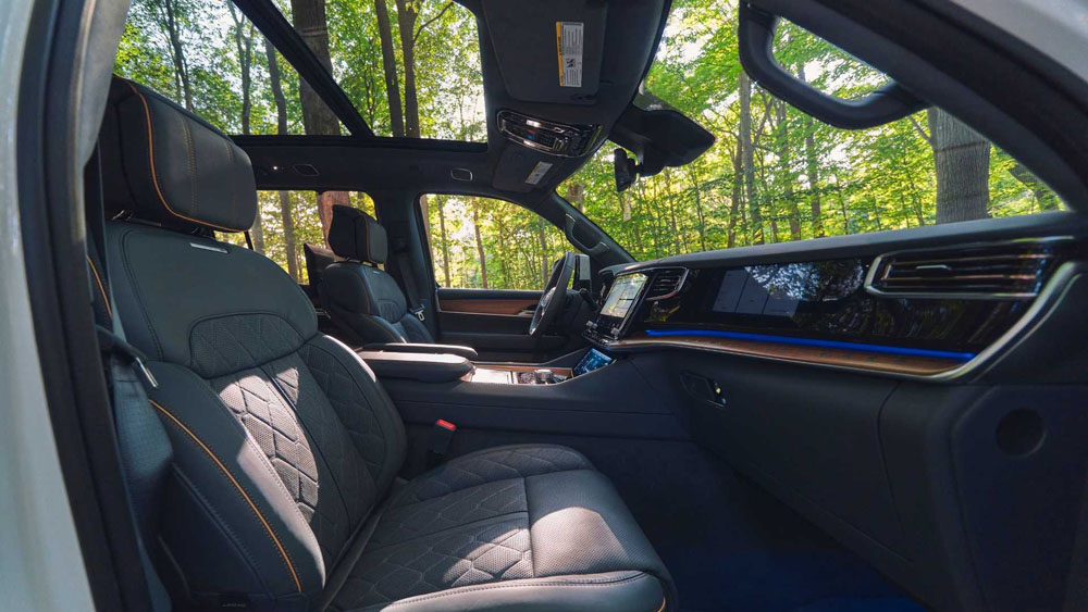 2023 jeep wagoneer l 56 Motor16