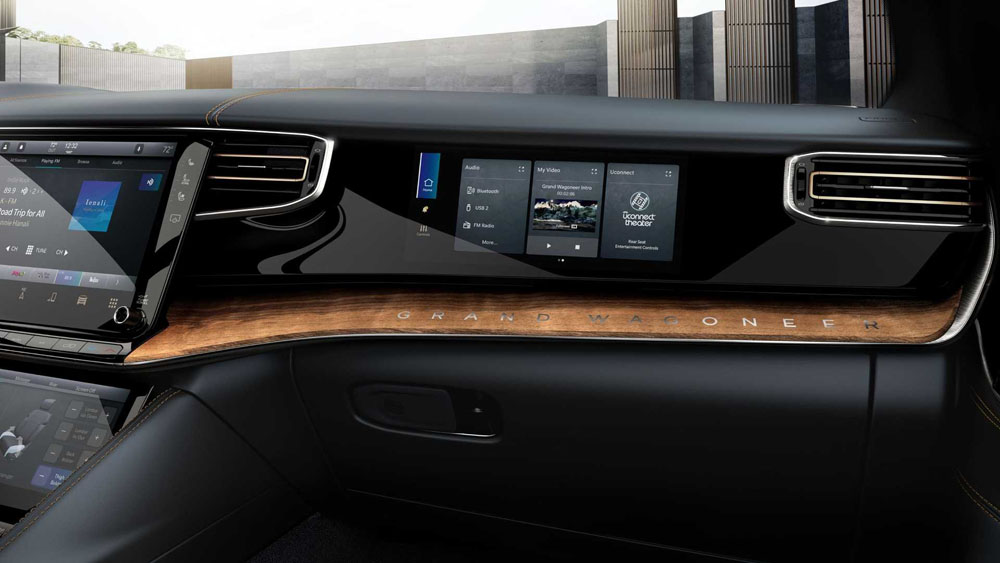 2023 jeep wagoneer l 64 Motor16