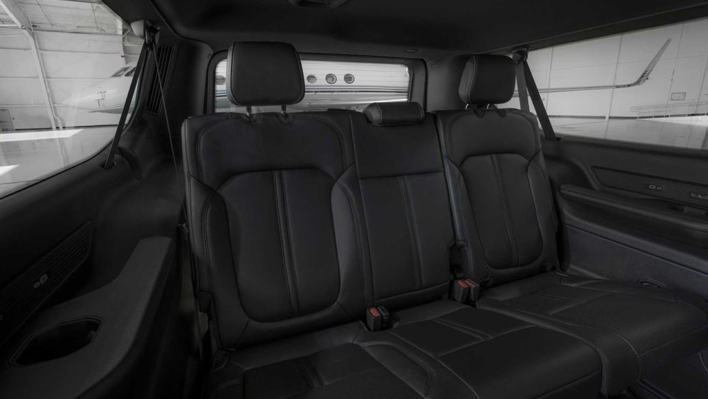 2023 jeep wagoneer l 83 Motor16