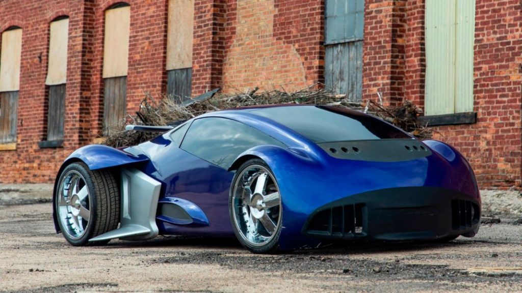 Lexus CS 2054 por delante