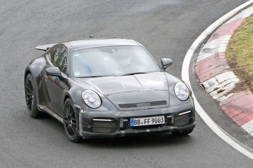 Porsche 911 Dakar 4 Motor16